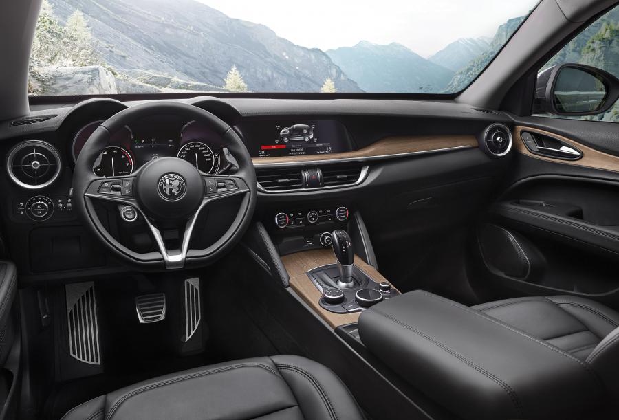 Торпедо Alfa Romeo Stelvio (949) 2017 года  (WW) (фото 4 из 114)